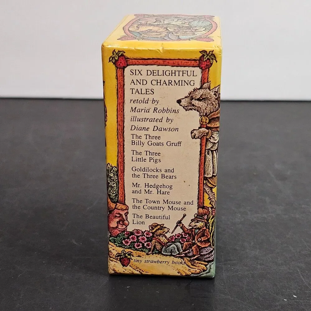 My Favorite Teeny Tiny Strawberry Animal Story Library Vtg 1978 Set of 4 Books